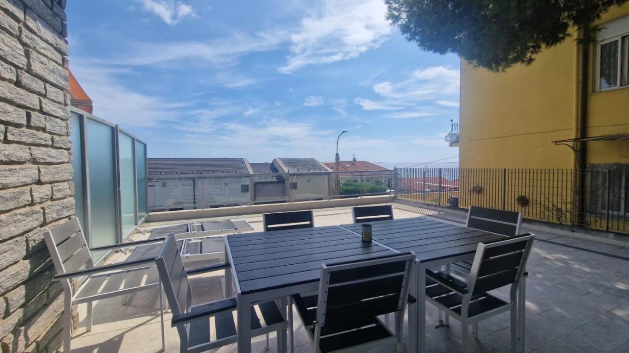 Appartamento Wh - Bussana Sanremo Esterno foto